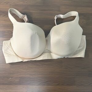 Cacique Cream‎ Full-Coverage Lightly Lined Bra Size 40DD